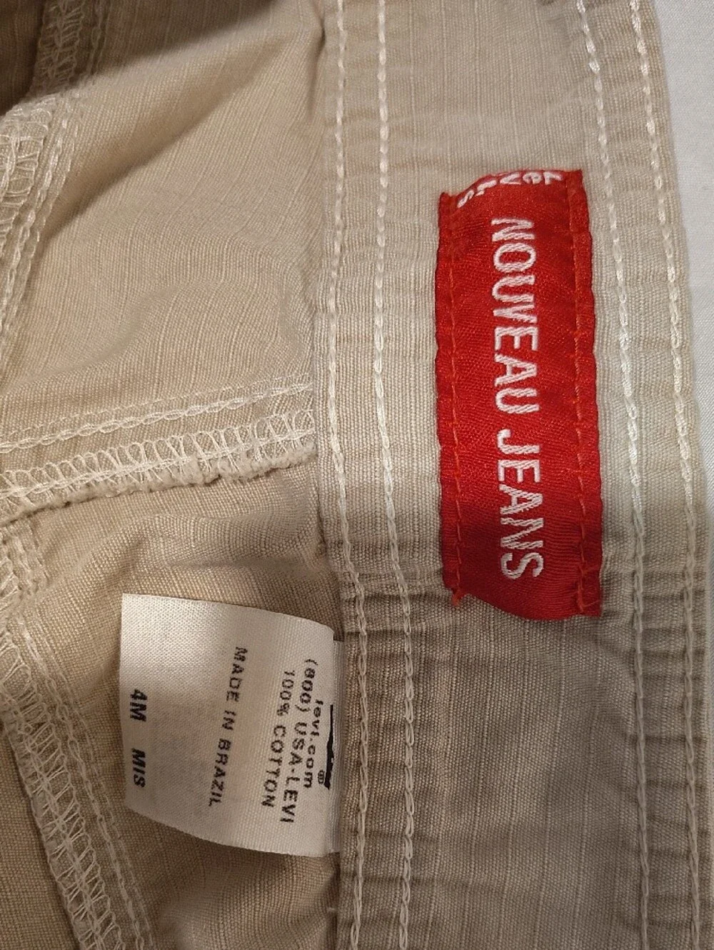Levi's Men's Drawstring Chinos in Light Cream